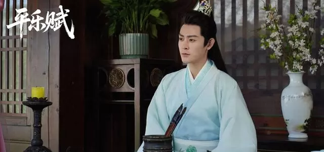 《平乐赋》未完成即上线引维权风暴：杜雨宸李欣泽发律师函，爱奇艺12集照播不误 - 现场图