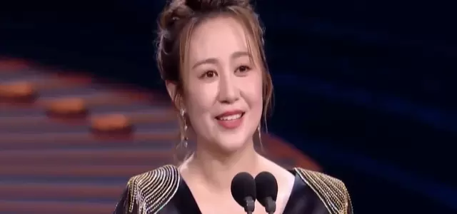 肖战马丽获大学生电影节最受欢迎演员，《南京照相馆》摘年度影片 - 相关图片